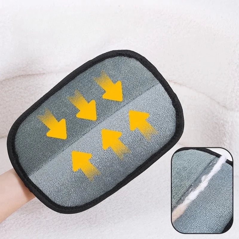 Fellmagnet Handschuh mit Haaren gefüllt