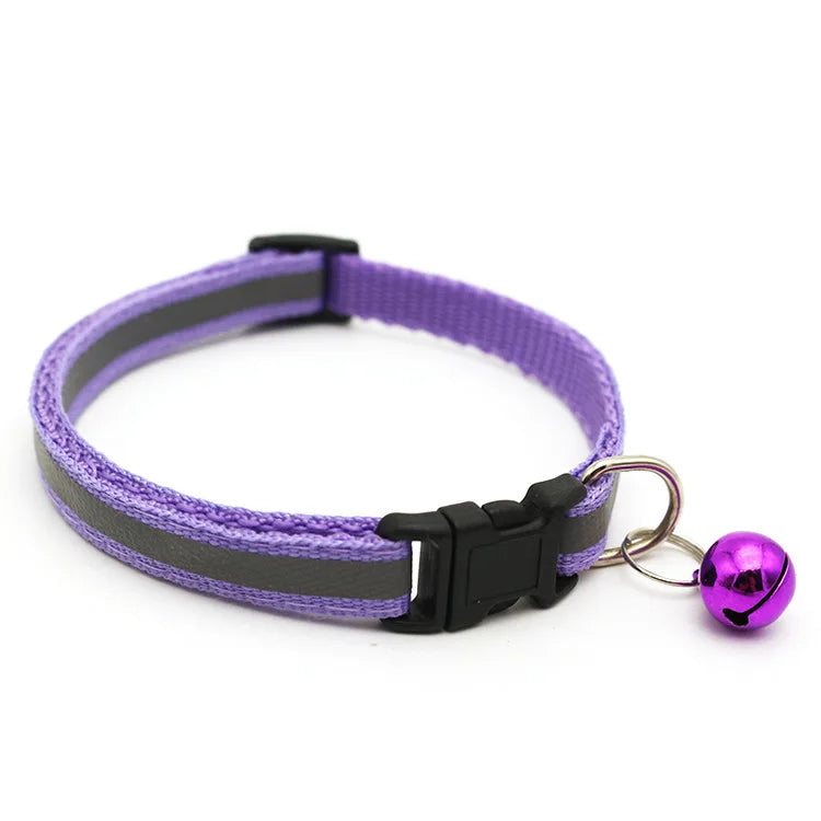 reflektierendes Katzenhalsband mit Glöckchen in lila