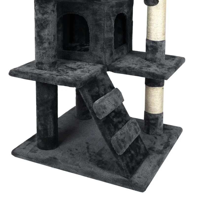 Katzenmöbel mit Sisalstämmen und Treppe