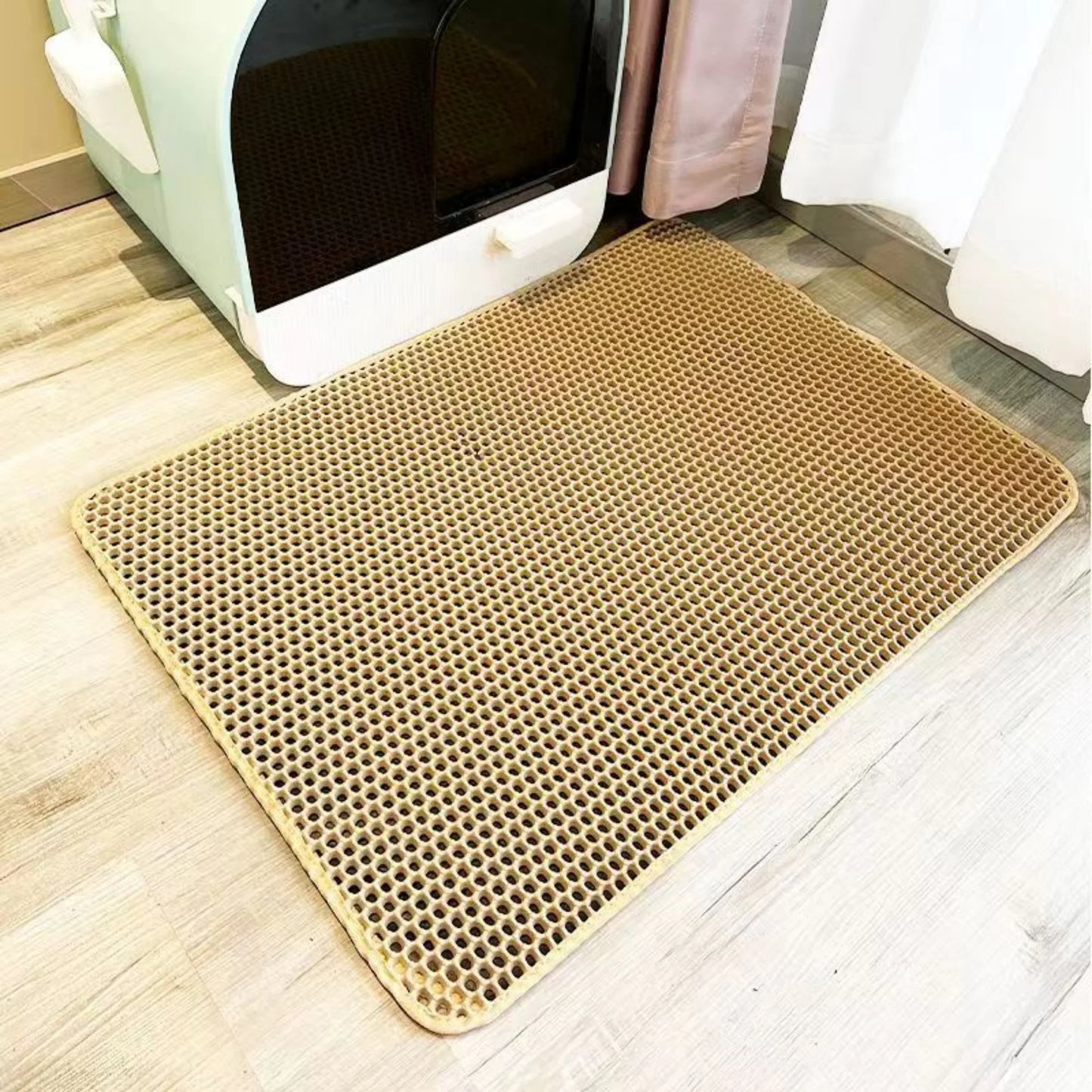 Katzenklo-Matte mit Wabenstruktur in Beige